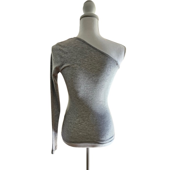 Gray One-Shoulder Sweater - Picture 1 of 2